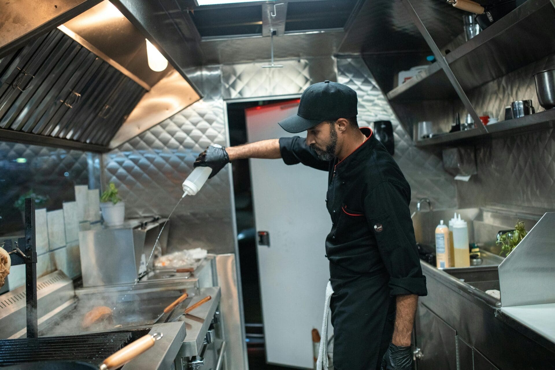 kitchen hood exhaust cleaning